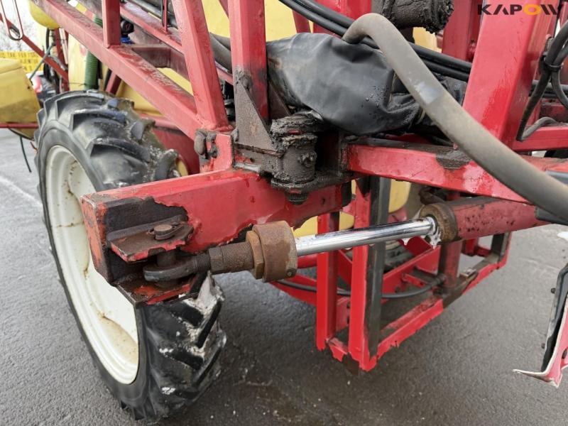 Hardi trailer sprayer 43