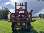 Hardi TZY2400 trailer sprayer with 20 meter boom 5
