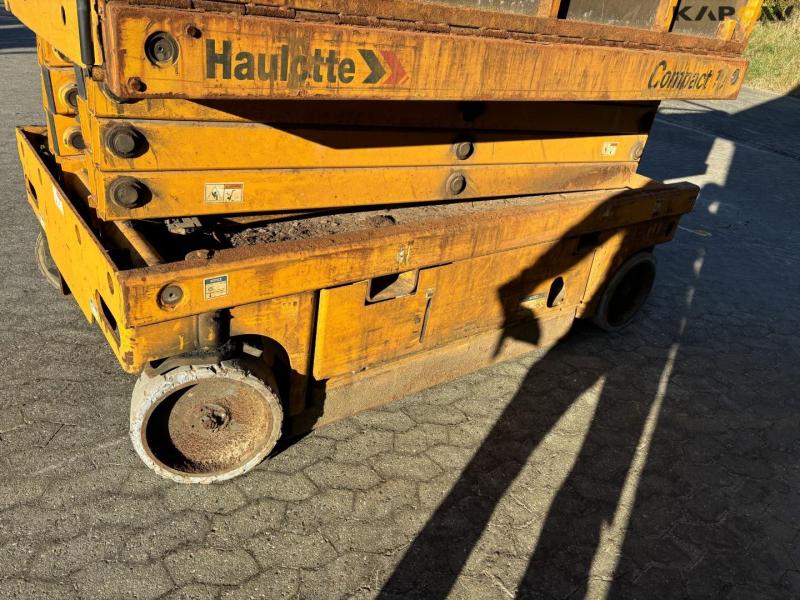 Haulotte compact 10 scissor lift 7