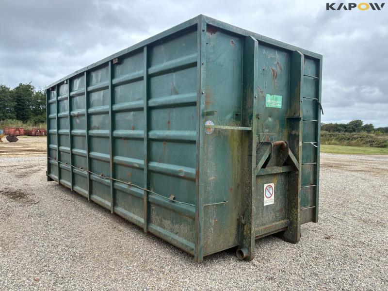 HCF volume container for hook and wire 3