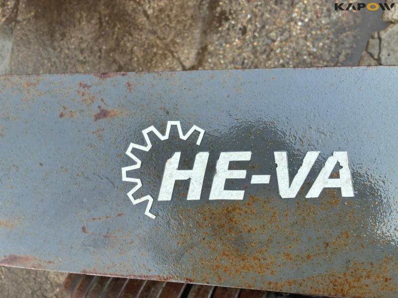 HE-VA front frame with Agco weight discs 7