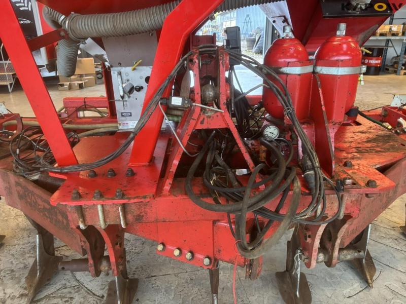 HE-VA seeder cultivator 4meter 21