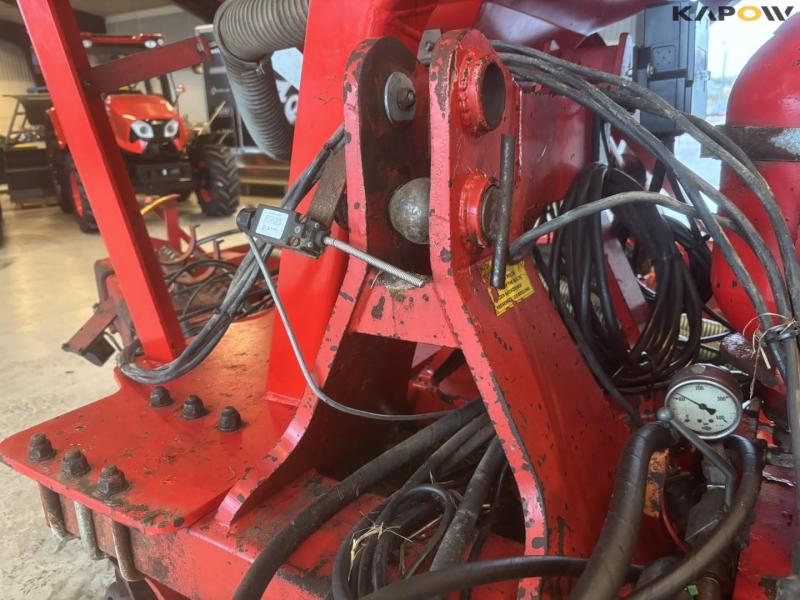 HE-VA seeder cultivator 4meter 23