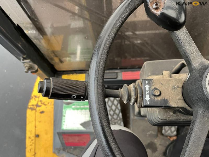 Heden 8440 truck with shovel 27