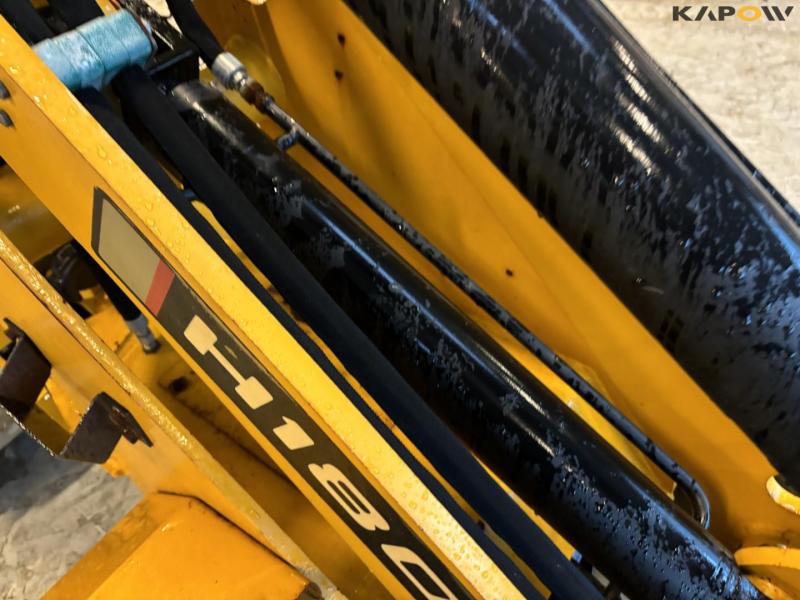 Heracles H180 skid steer loader 16