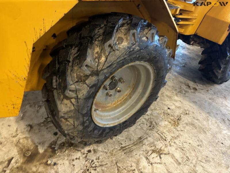 Heracles H180 skid steer loader 32