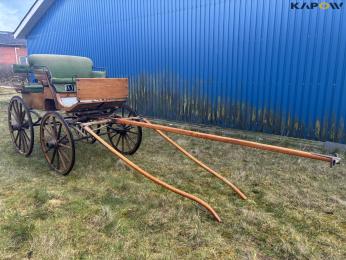 Horse-drawn carriage