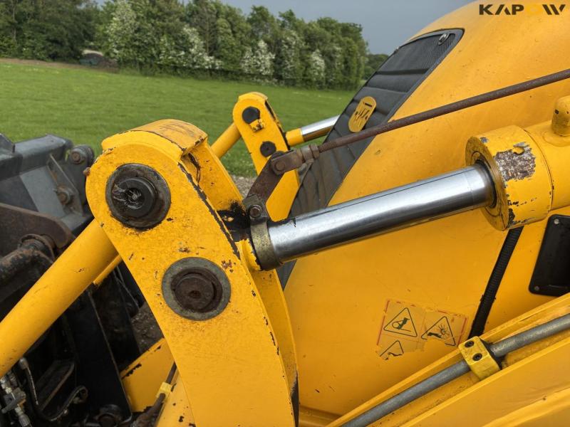 Hidromek TR HMK 102 backhoe loader 11