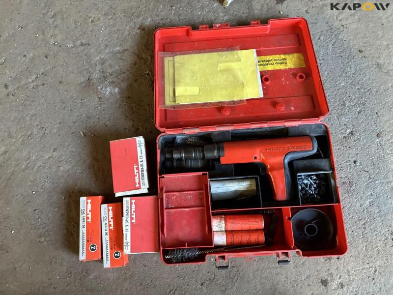 Hilti DX350 nail gun 12