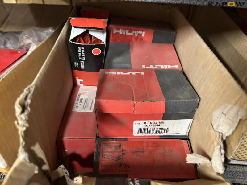 Auxiliary materials 30