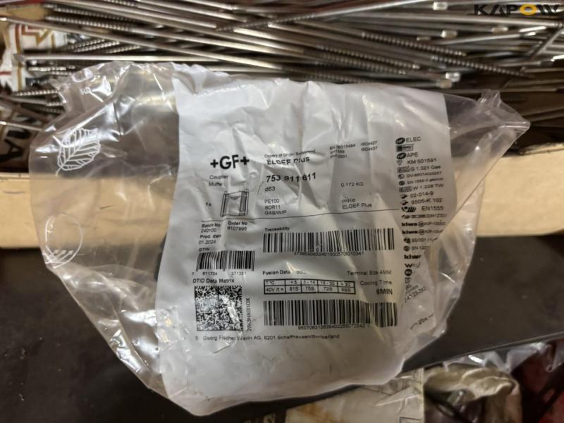 Auxiliary materials 24