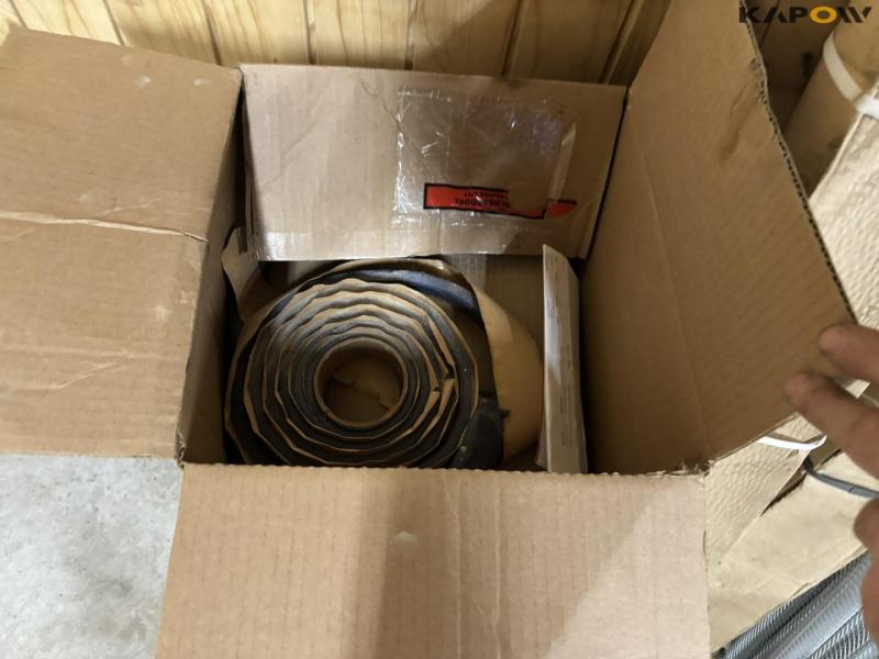 Auxiliary materials 41