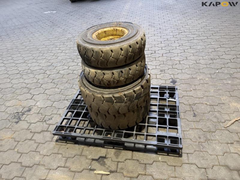 Wheels in different sizes - 4pcs 6