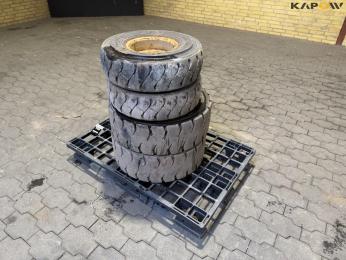 Wheels in different sizes - 4pcs