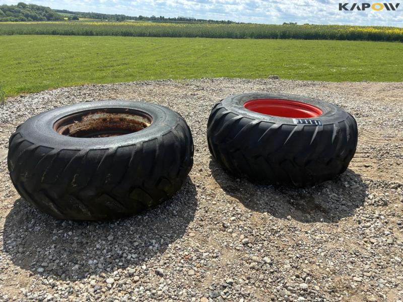 Wheels with 600/60-30.5 Trelleborg 2