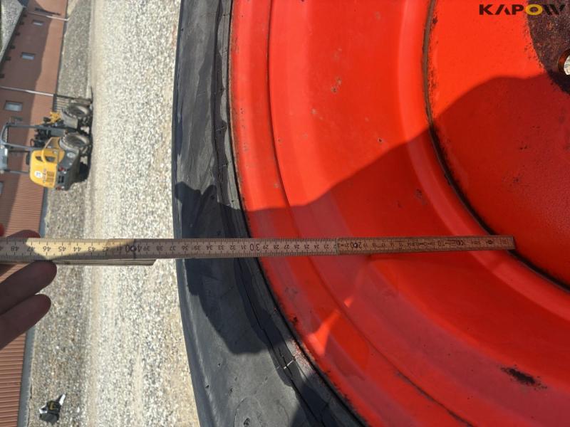 Wheels with 600/60-30.5 Trelleborg 9
