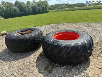 Wheels with 600/60-30.5 Trelleborg