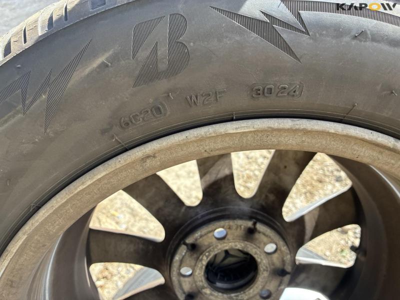Wheels with aluminum rims 11