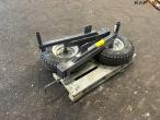 Wheels with hub and support legs 5