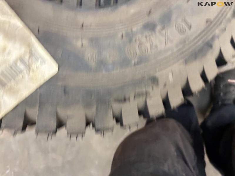 Wheels and tires 42
