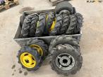 Wheels for implement carriers 4
