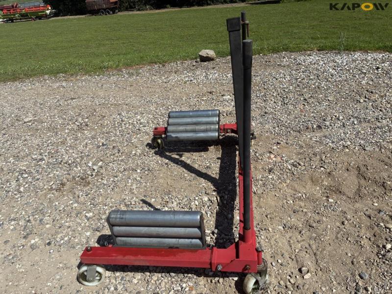 Wheelbarrow 4