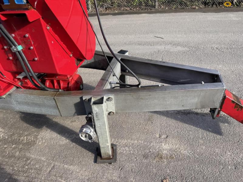 HM 12/16 auger carriage 13