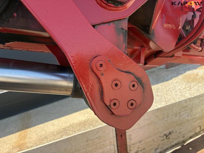 HMF 1560 K3 crane on skid steer 60