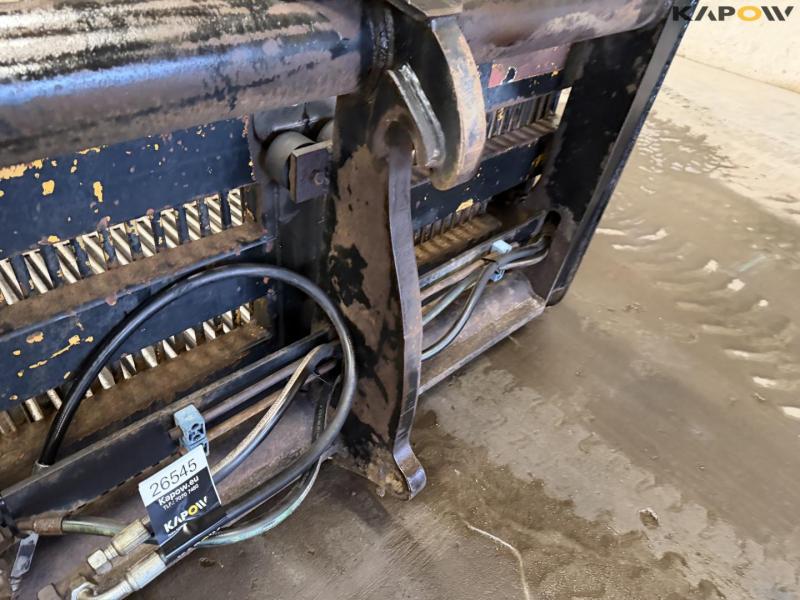 High tip potato digger with Volvo hitch 9