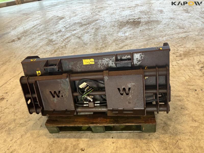 High-tip bucket with bobcat attachment 6