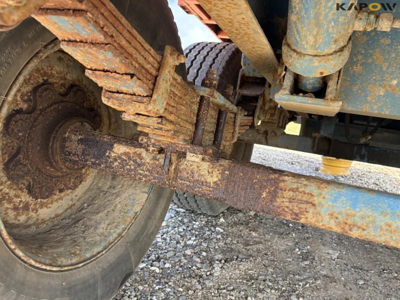 High-dump truck 20