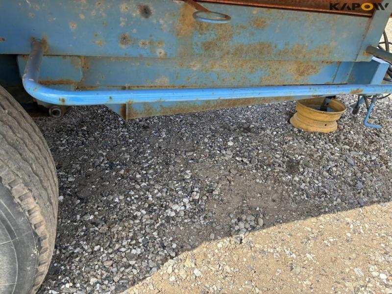 High-dump truck 23