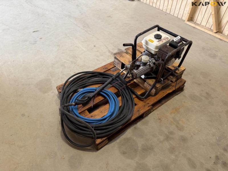 High-pressure cleaner 7