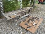 Planing bench with tools 3
