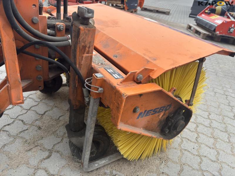 Holder C2 2.34 Basic with sweeper and salt spreader 14