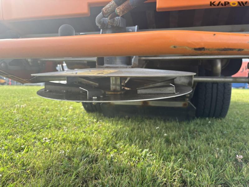 Holder X45 with sweeper and salt spreader 47