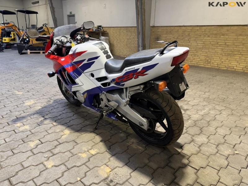 Honda CBR600F motorcycle 7