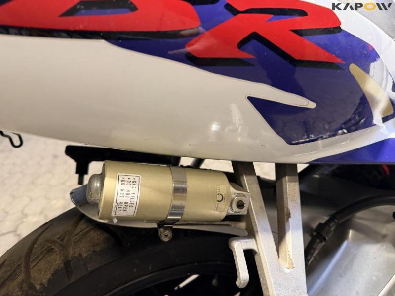 Honda CBR600F motorcycle 20