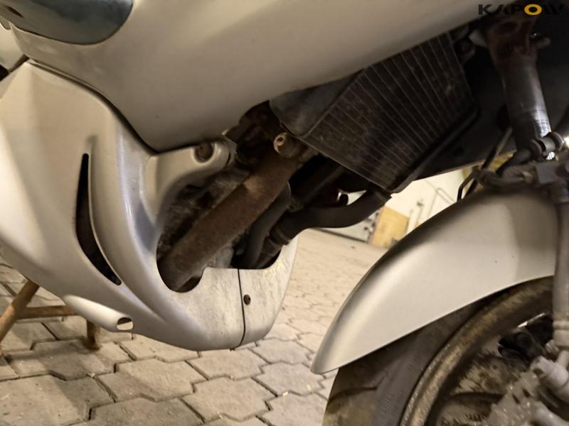 Honda RC47 motorcycle 18