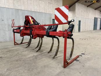 Horsch 8-tooth cultivator