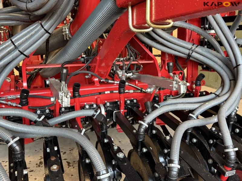 Horsch Focus 6 TD seed drill 89