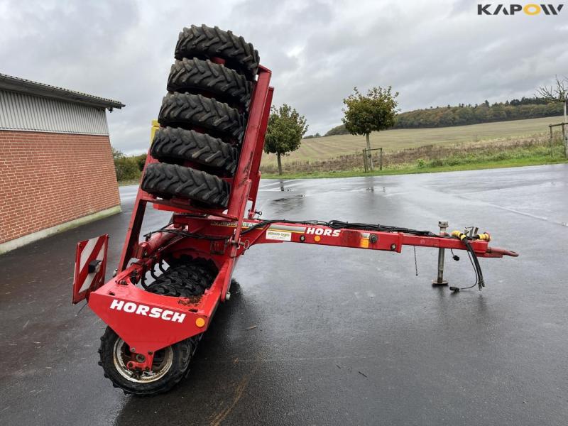 Horsch Optipack 6AS soil packer with seed box 4