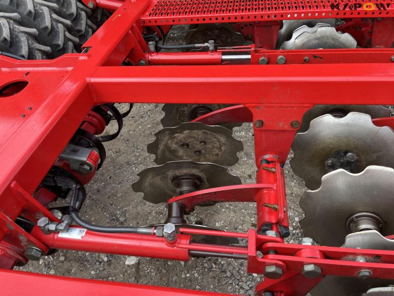 Horsch pronto 6DC seed drill 27