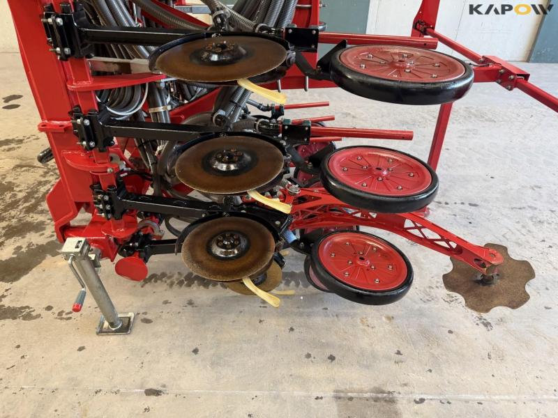 Horsch rapeseed equipment 9