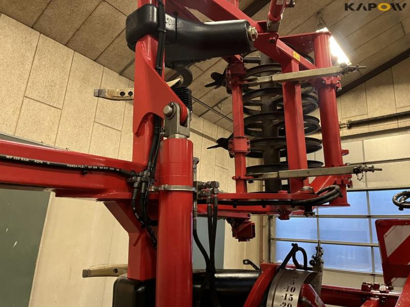 Horsch Terrano 6 FM depth harrow 11