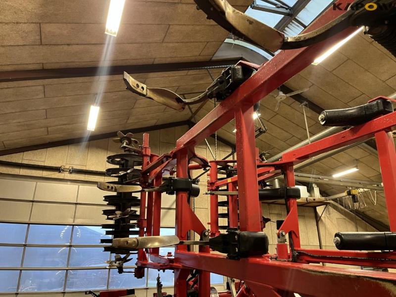 Horsch Terrano 6 FM depth harrow 22