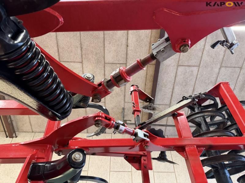 Horsch Terrano 6 MT depth harrow 30