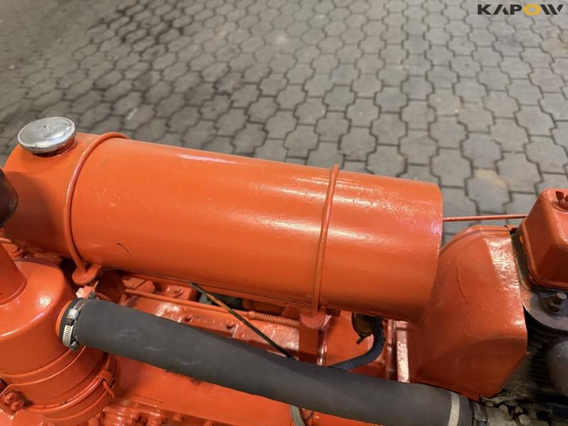 Howard tool carrier with cutter 15