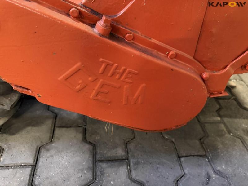 Howard tool carrier with cutter 40