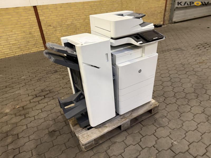 HP Color LaserJet Managed Flow MFP E87640z printer/copier 3